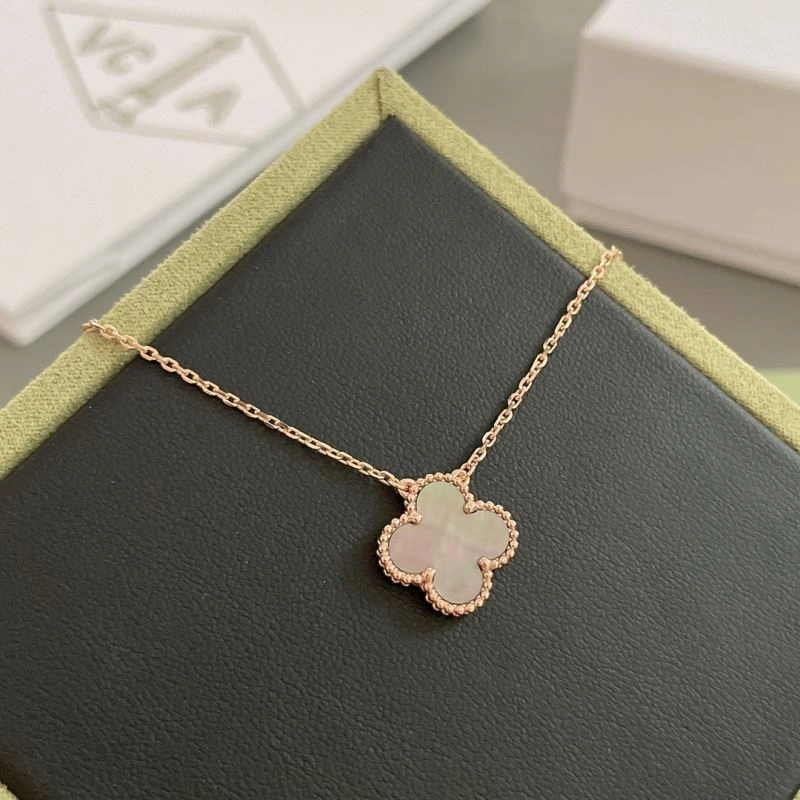 SmartChoice Vca Necklaces 255419