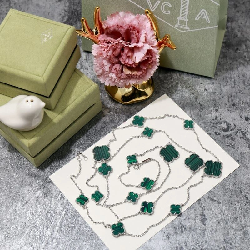 SportInspired Vca Necklaces 255425