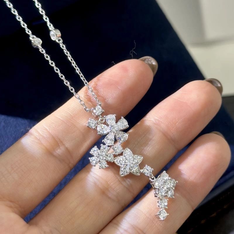 WaterResistant Vca Necklaces 255414