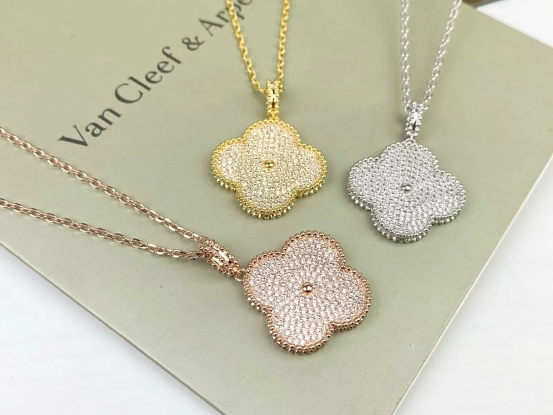 WrinkleFree Vca Necklaces 255409