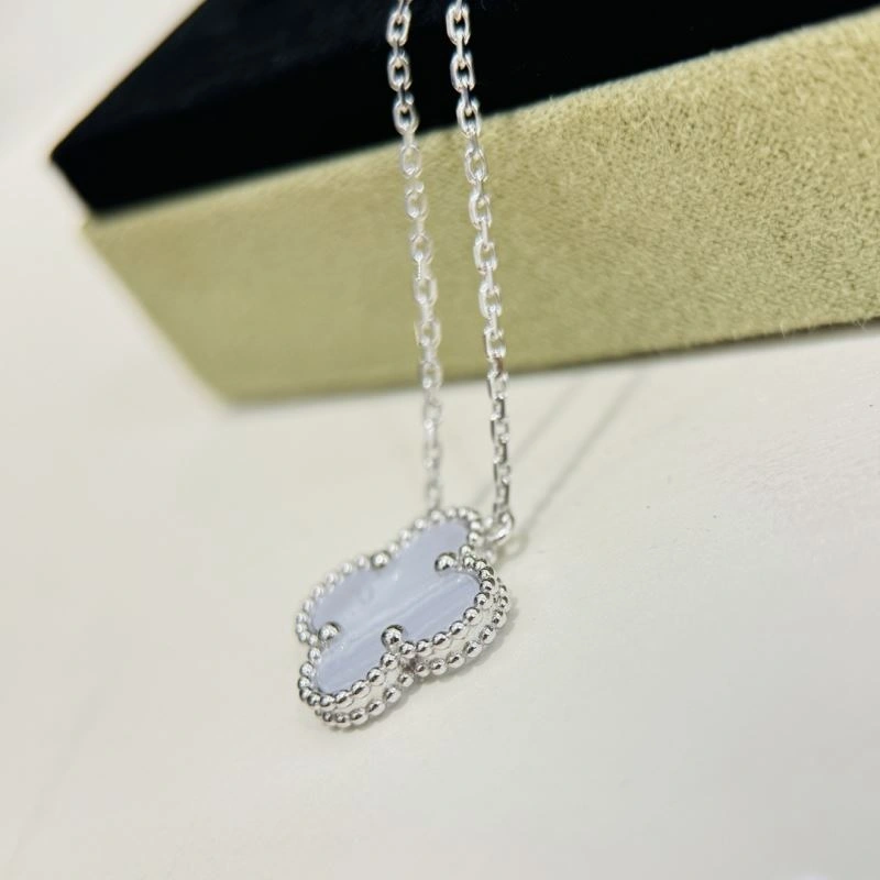 Vca Necklaces Modern 255407