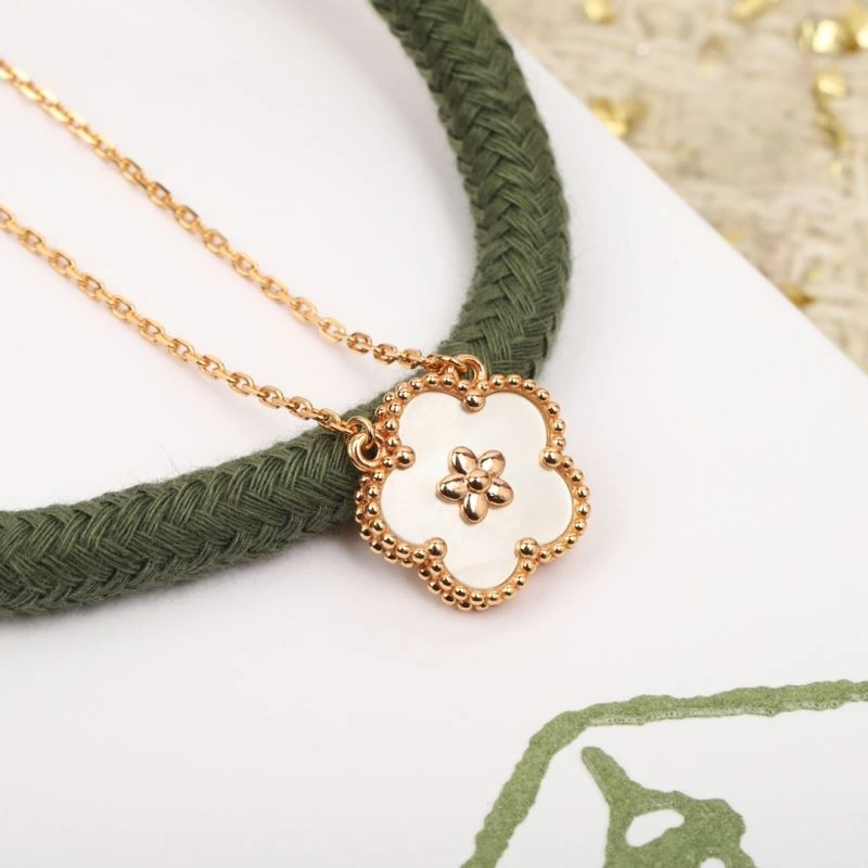 TechFriendly Vca Necklaces 255516