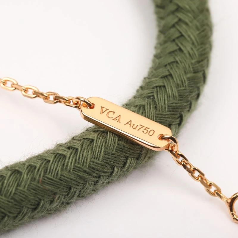 TechFriendly Vca Necklaces 255516
