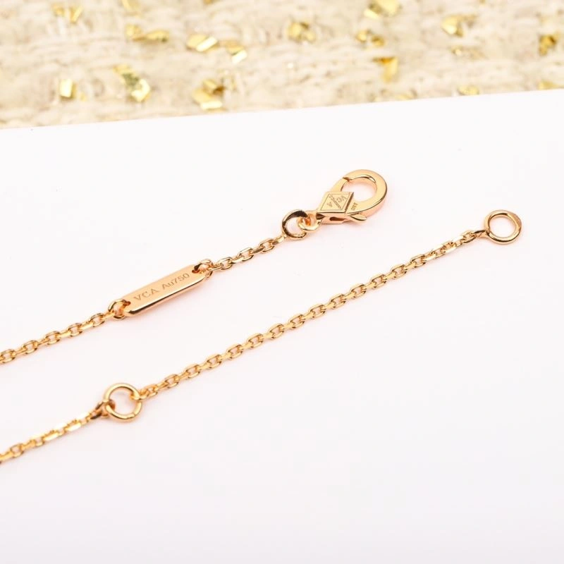TechFriendly Vca Necklaces 255516