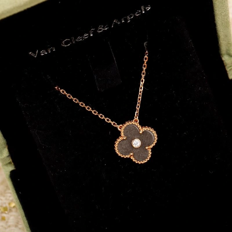 Stretchable Vca Necklaces 255520