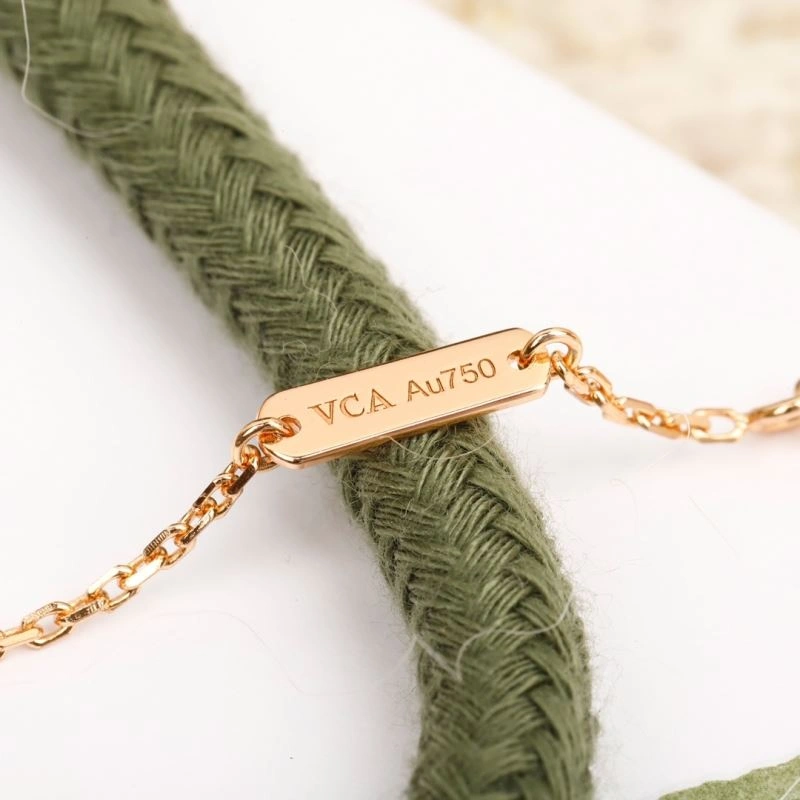 Stretchable Vca Necklaces 255520
