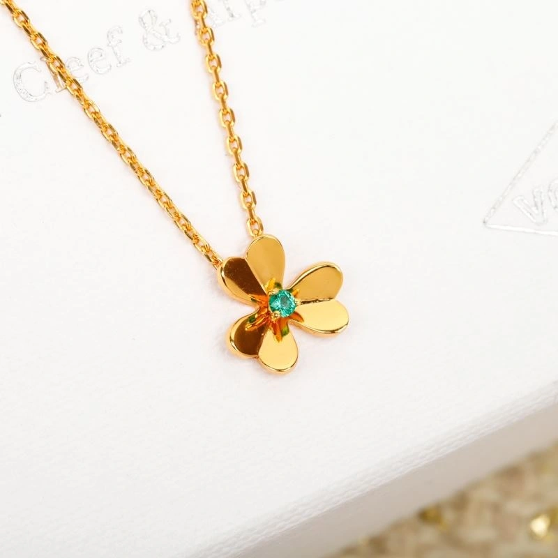 Vca Necklaces FashionForward 255478