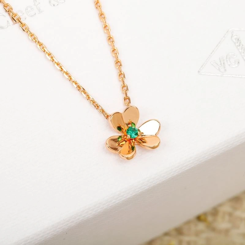 Vca Necklaces FashionForward 255478