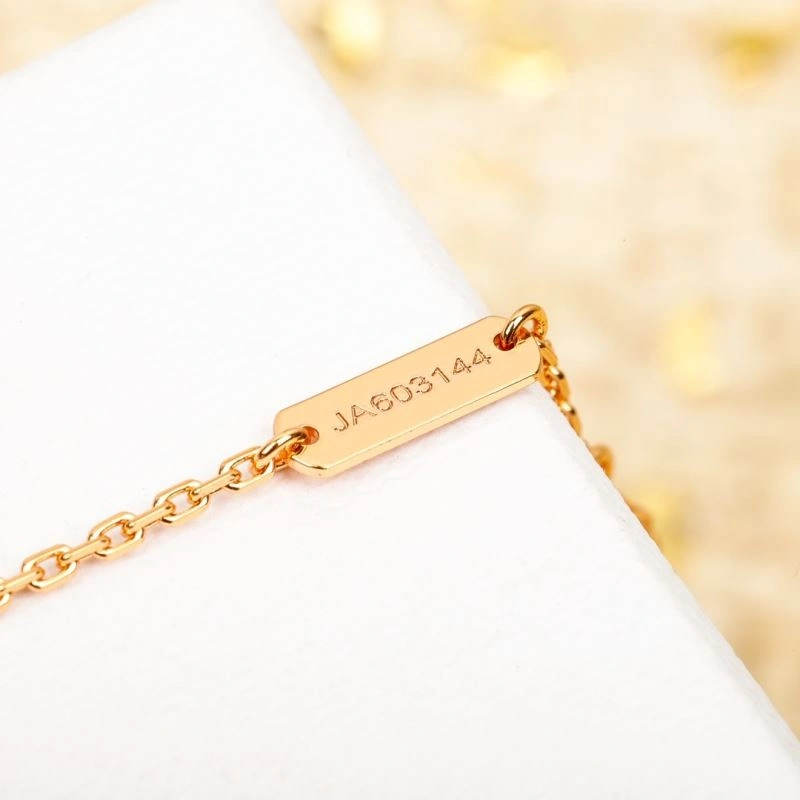 Vca Necklaces FashionForward 255478