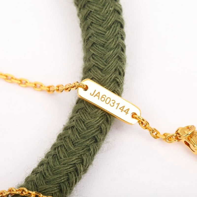 Lightweight Vca Necklaces 255472