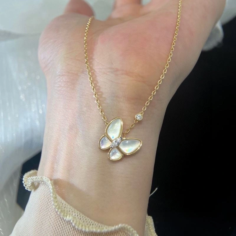 Vca Necklaces Practical 255468