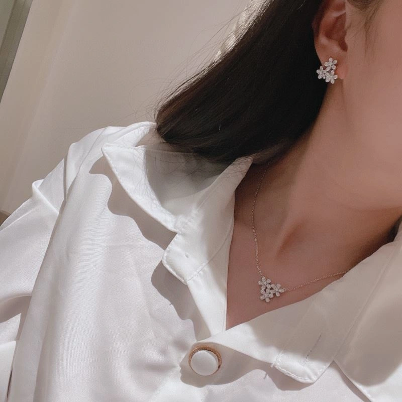 Vca Necklaces Cozy 255375