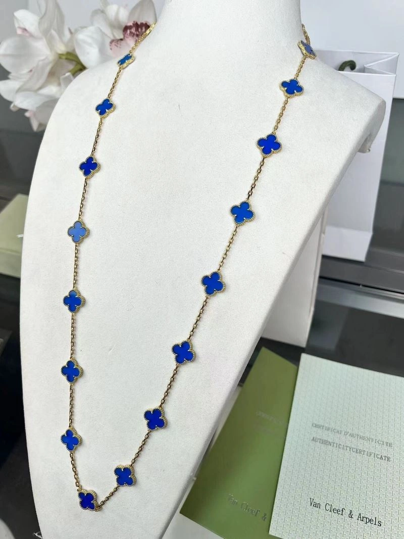 Vca Necklaces Cozy 255350