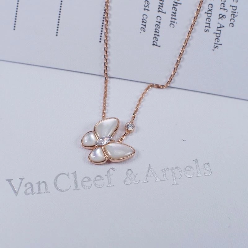 Vca Necklaces Sleek 255218
