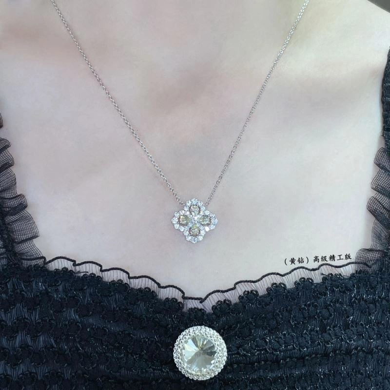 SmartChoice Vca Necklaces 255192