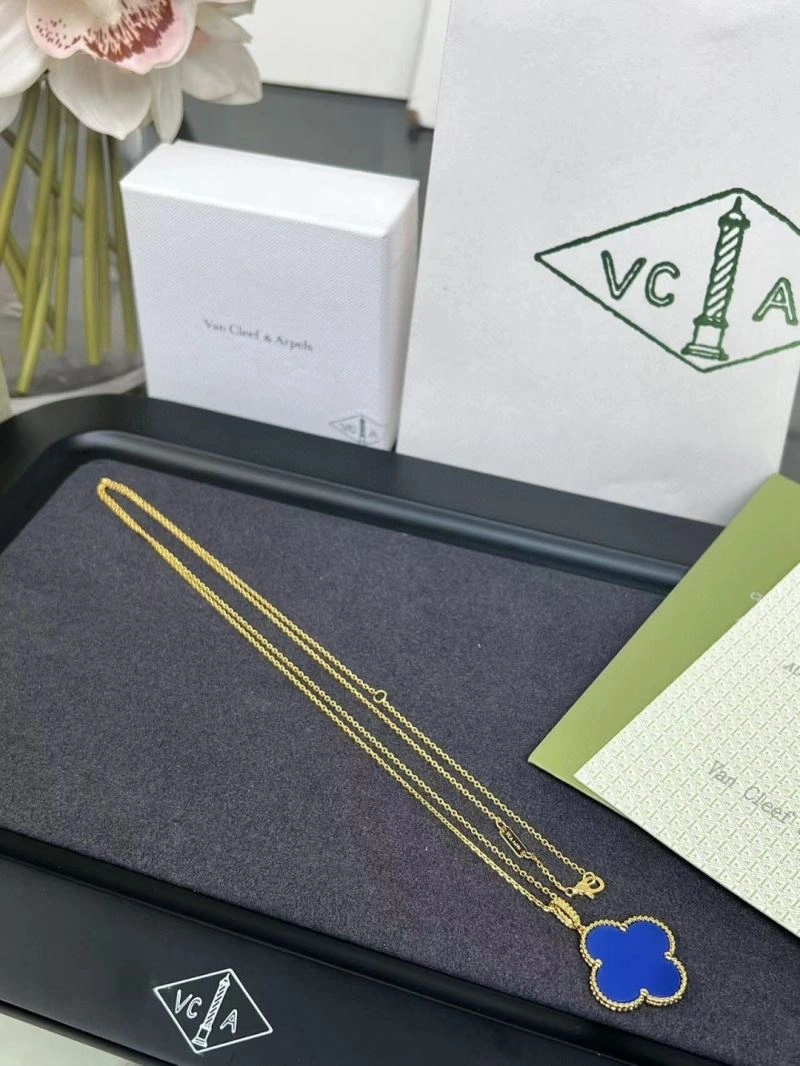 Vca Necklaces Effortless 255186