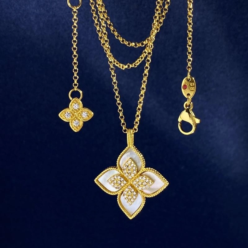 Vca Necklaces EyeCatching 255174