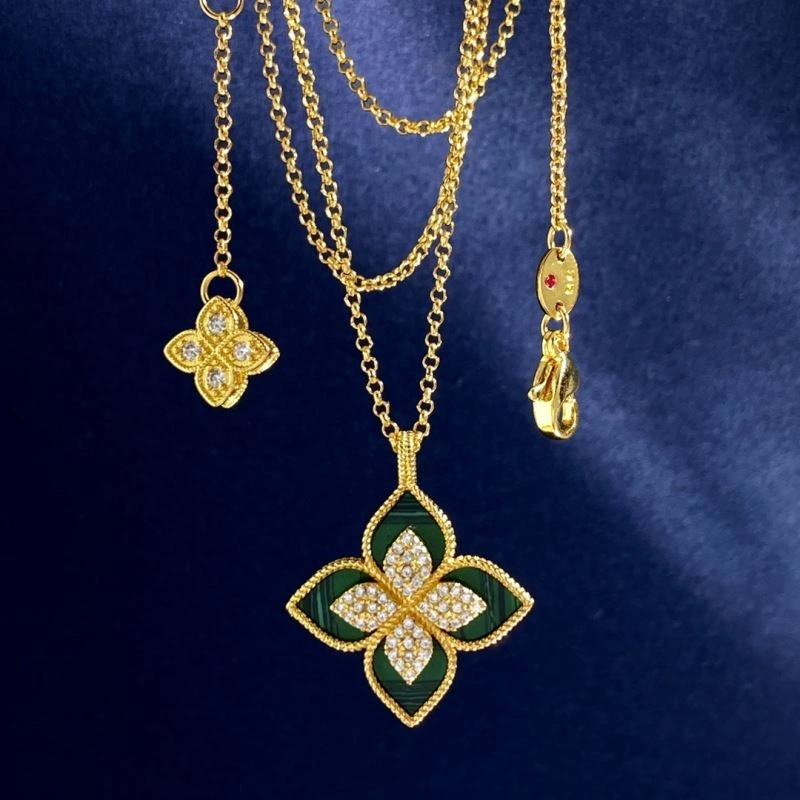 Vca Necklaces EyeCatching 255174