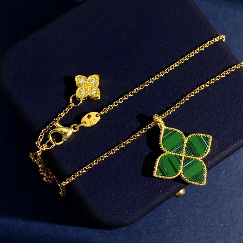 Vca Necklaces EyeCatching 255174
