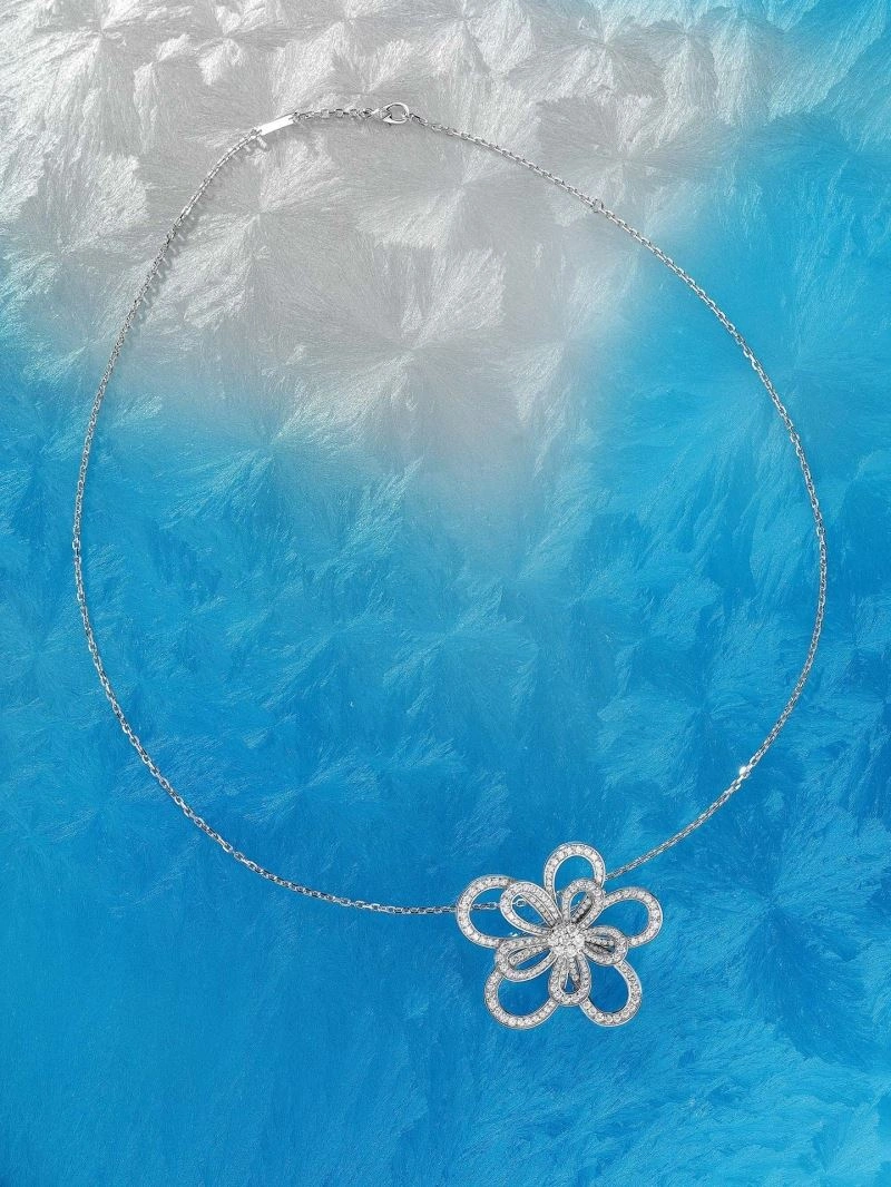 Vca Necklaces Minimalist 255170