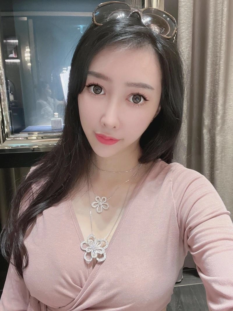 Vca Necklaces Minimalist 255170