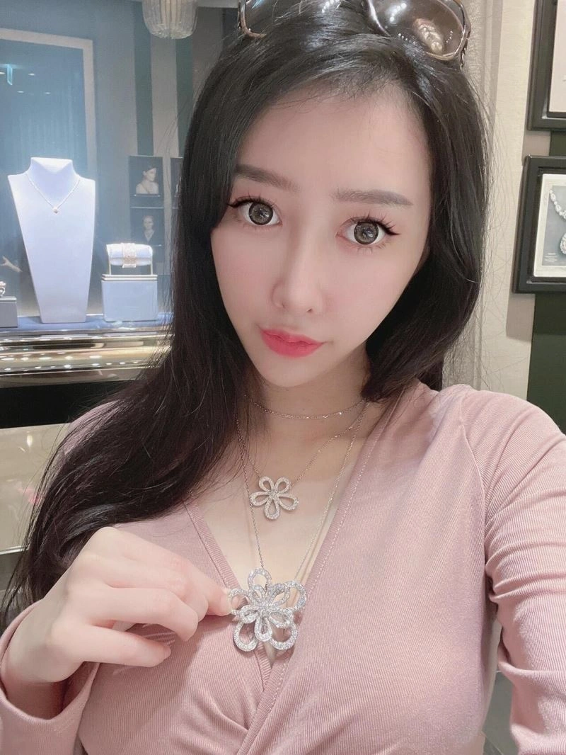 Vca Necklaces Minimalist 255170