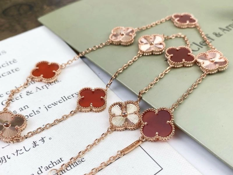Bright Vca Necklaces 255162