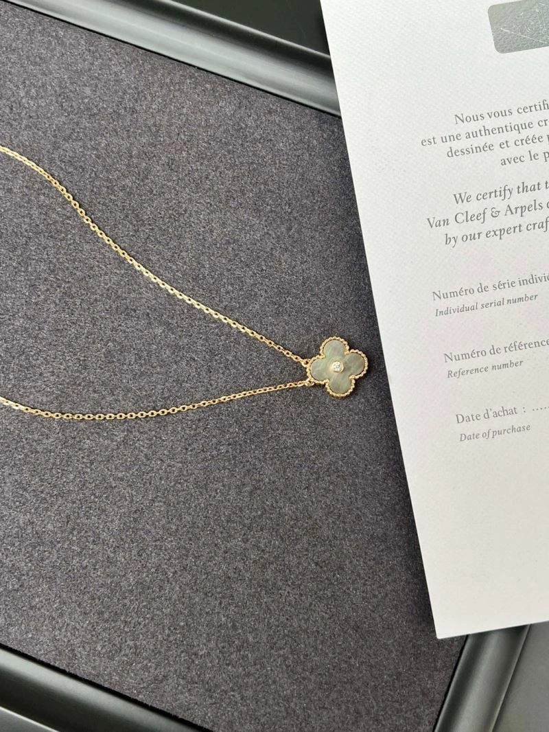 Vca Necklaces Chic 255164