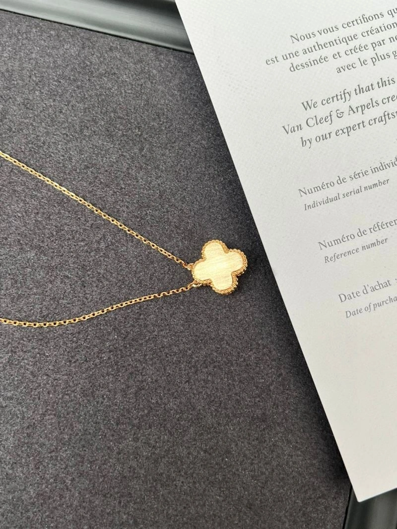 Vca Necklaces Chic 255164