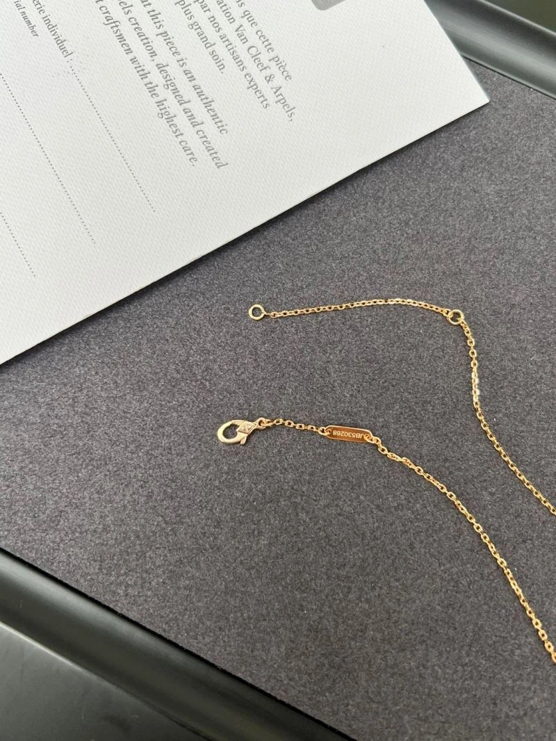Vca Necklaces Chic 255164