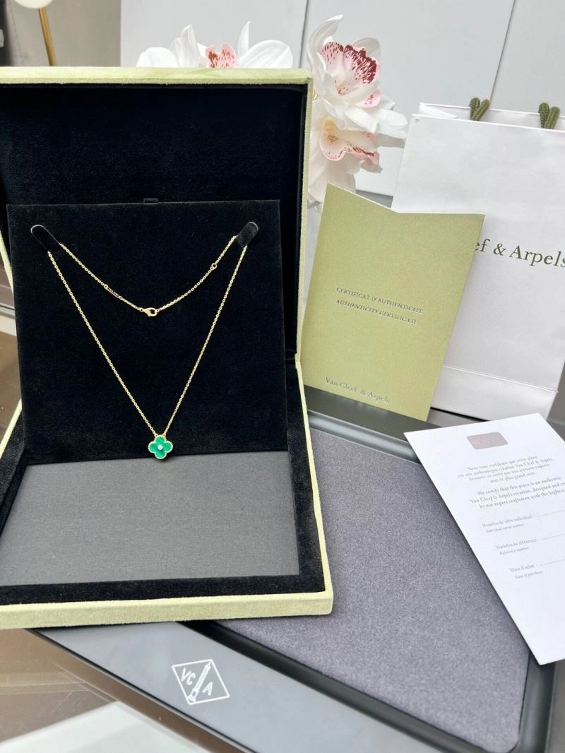 Vca Necklaces Attractive 255167