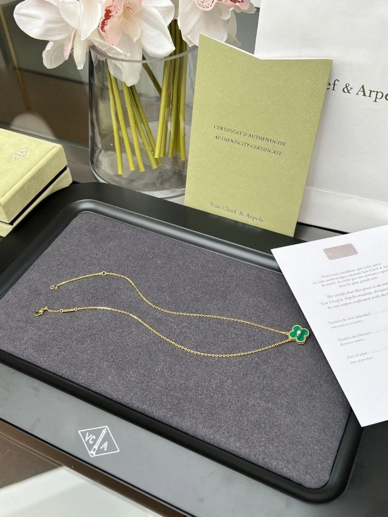 Vca Necklaces Attractive 255167
