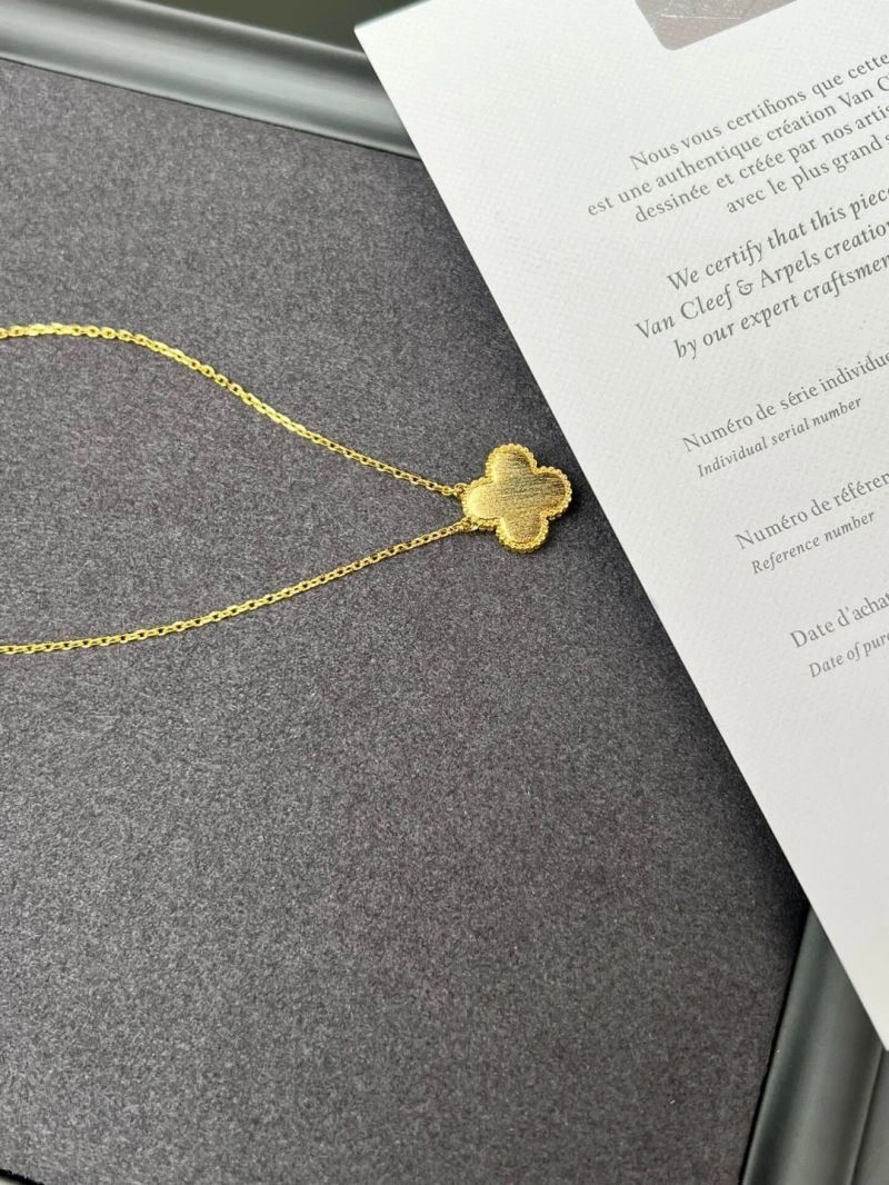 Vca Necklaces Attractive 255167