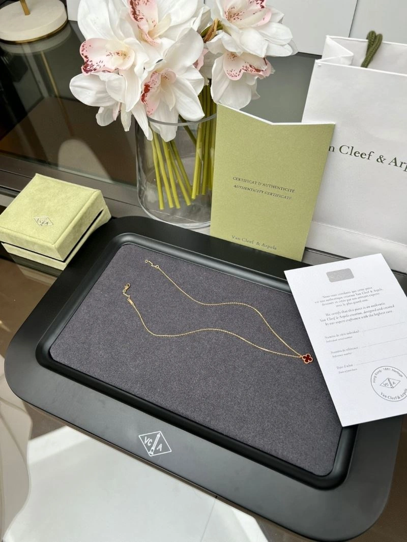 Vca Necklaces Attractive 255169