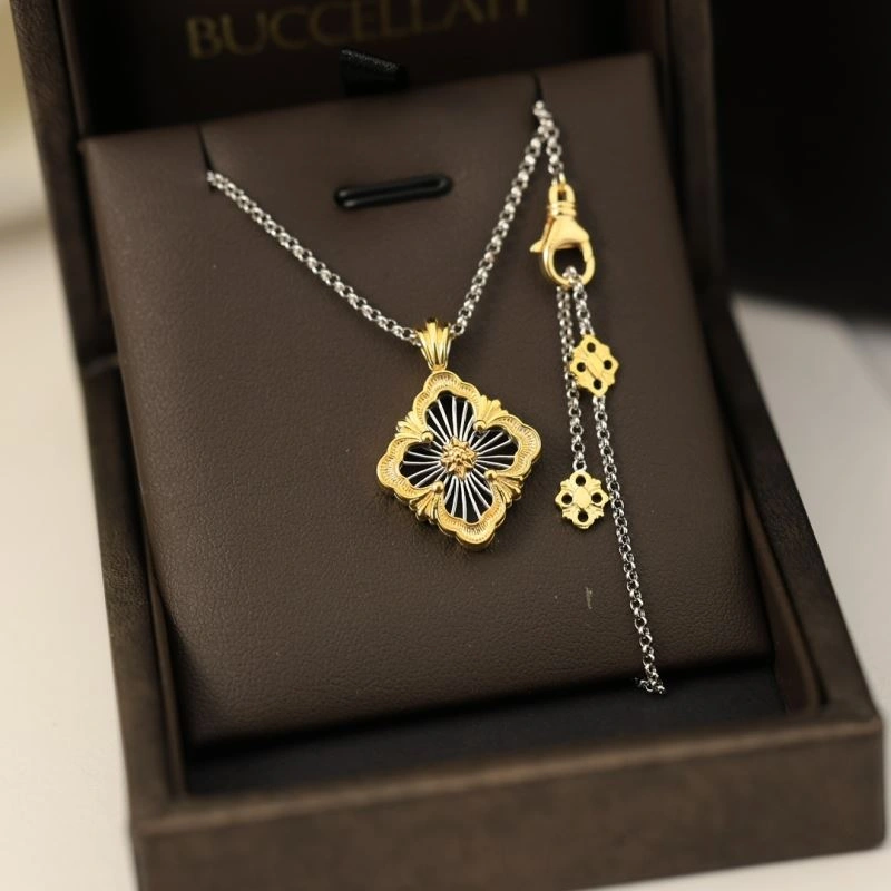 Versatile Vca Necklaces 255166