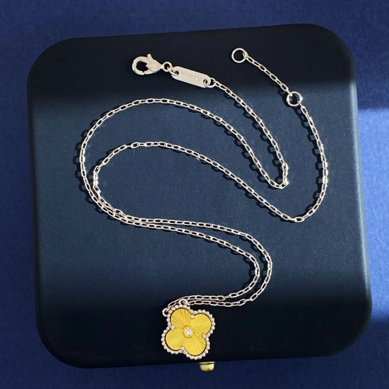 Vca Necklaces Contemporary 255152