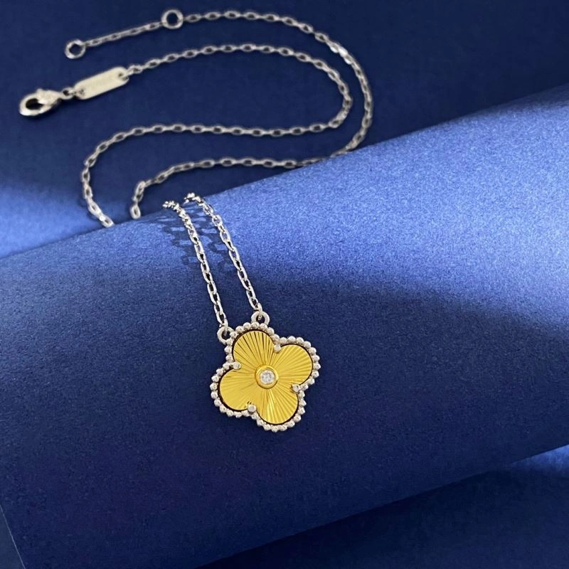 Vca Necklaces Contemporary 255152