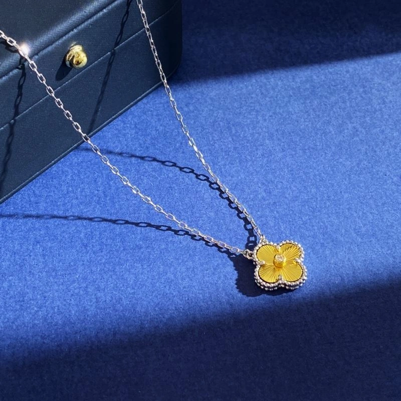 Vca Necklaces Contemporary 255152