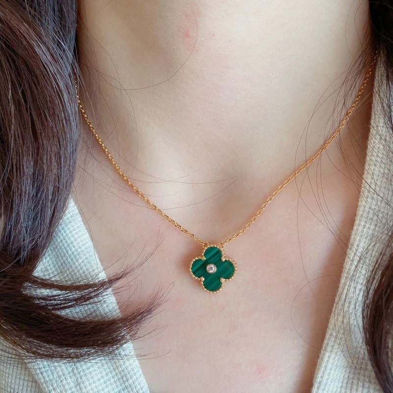 Soft Vca Necklaces 255144