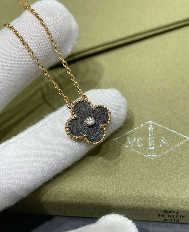 Vca Necklaces EasyCare 255142