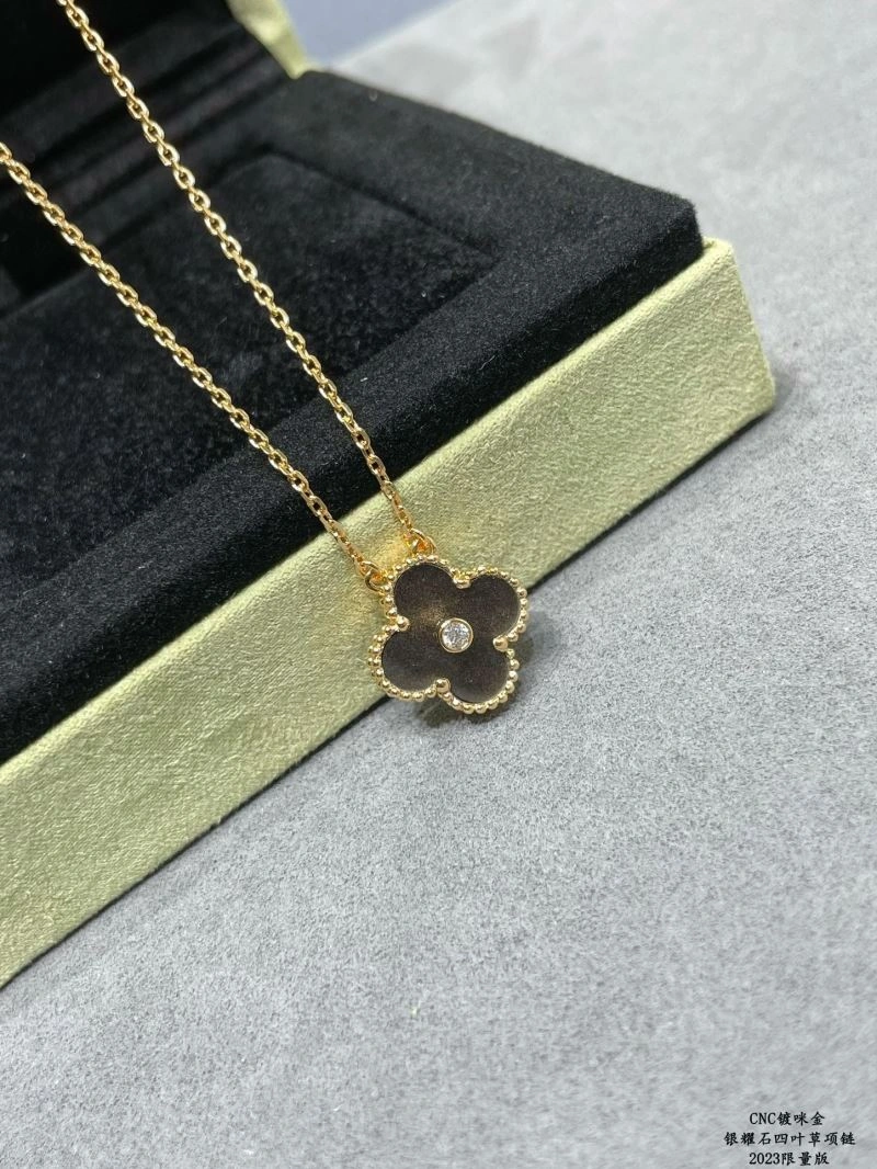 Vca Necklaces EasyCare 255142