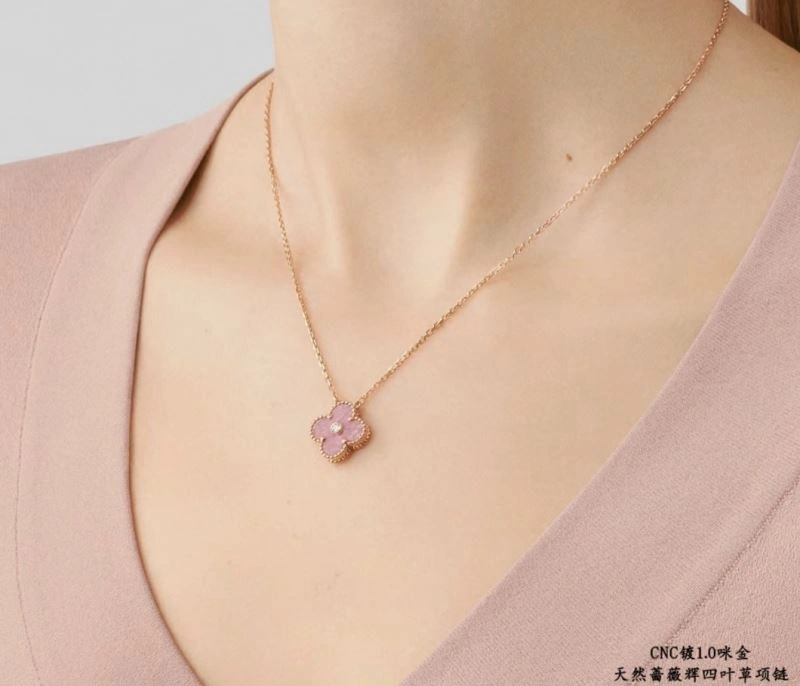 Vca Necklaces Sustainable 255143