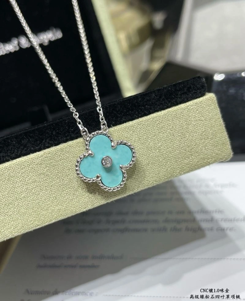 Vca Necklaces Bright 255138