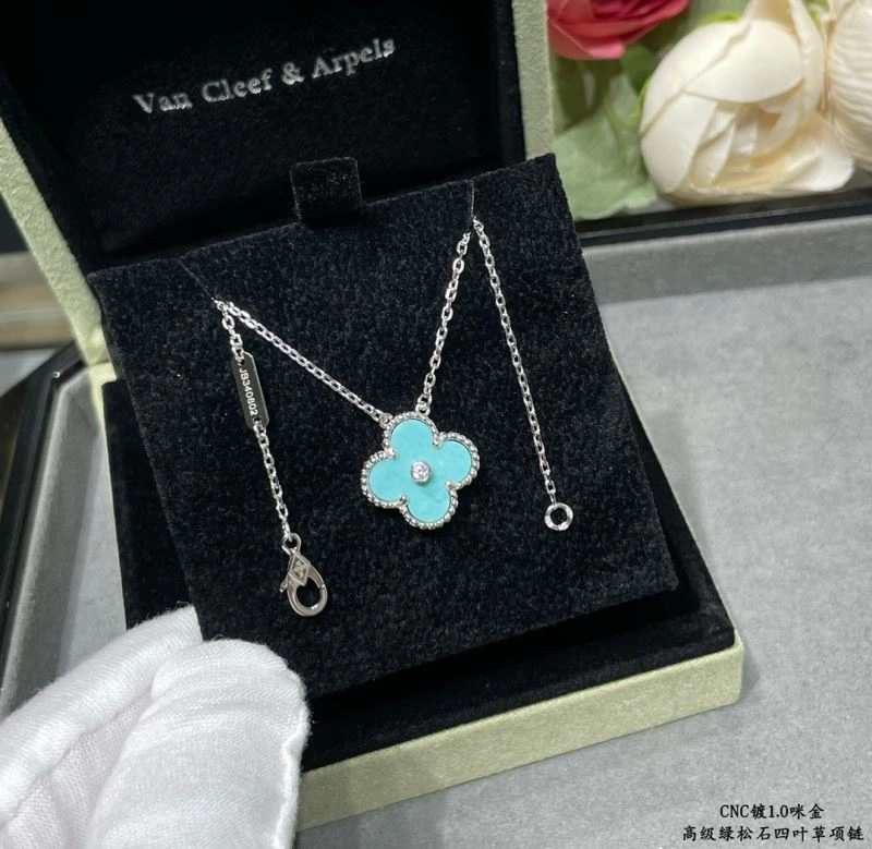 Vca Necklaces Bright 255138