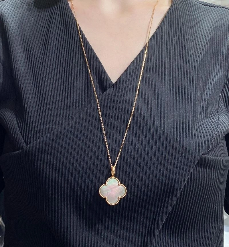 Stylish Vca Necklaces 255124