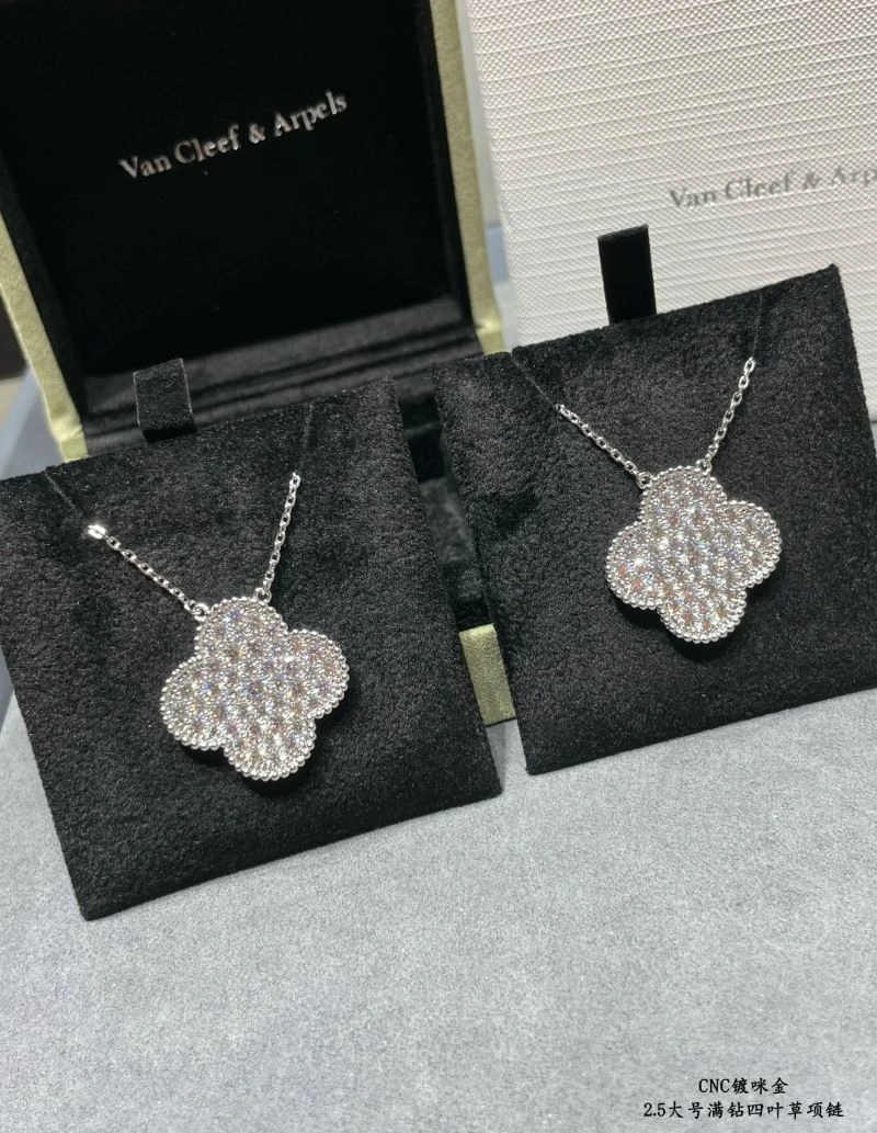 Neat Vca Necklaces 255121