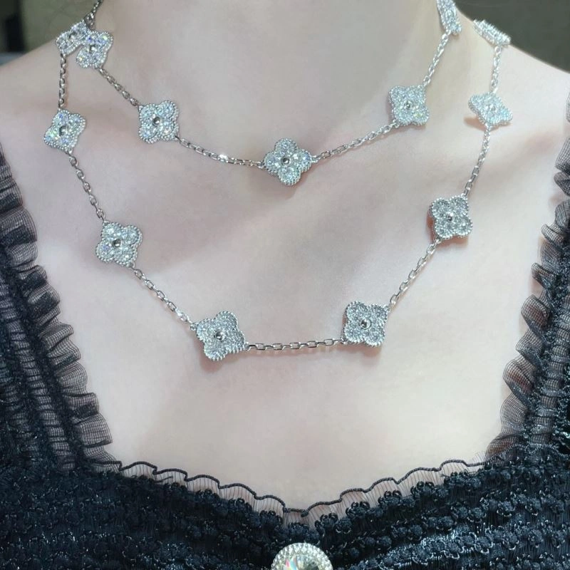 WrinkleFree Vca Necklaces 255116