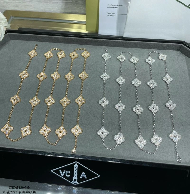 WrinkleFree Vca Necklaces 255116