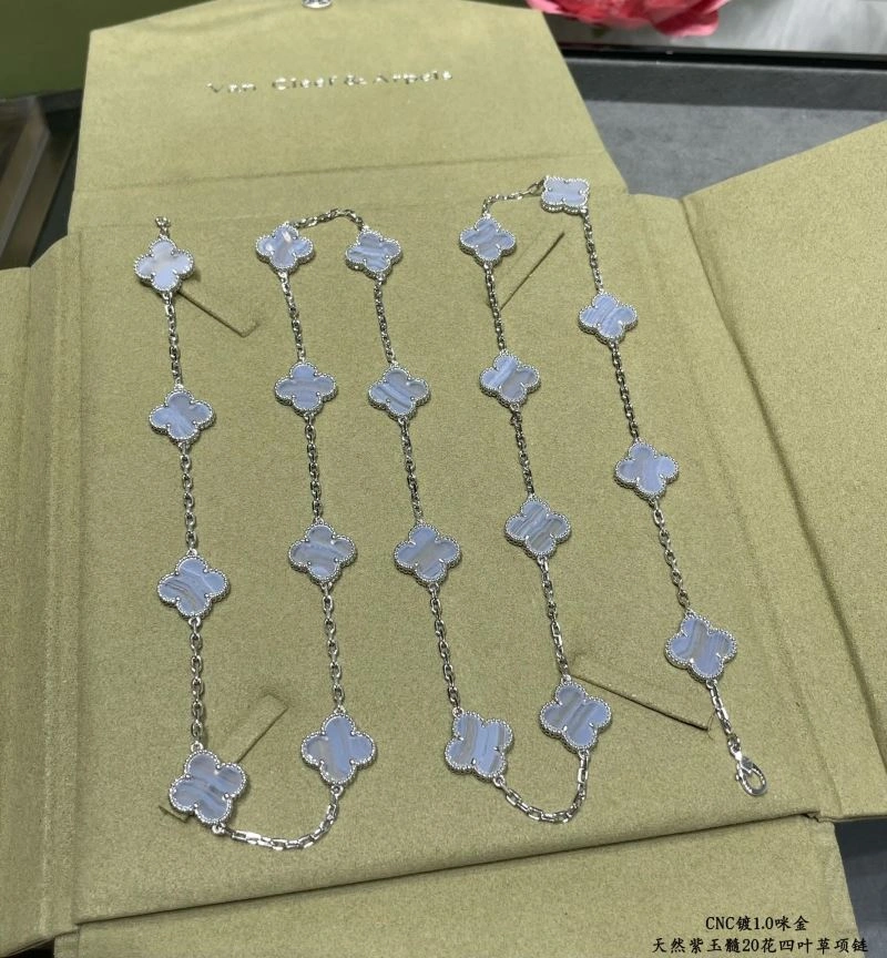 HighPerformance Vca Necklaces 255120
