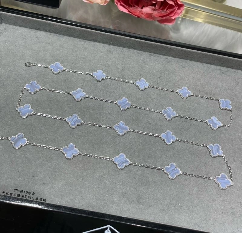 HighPerformance Vca Necklaces 255120